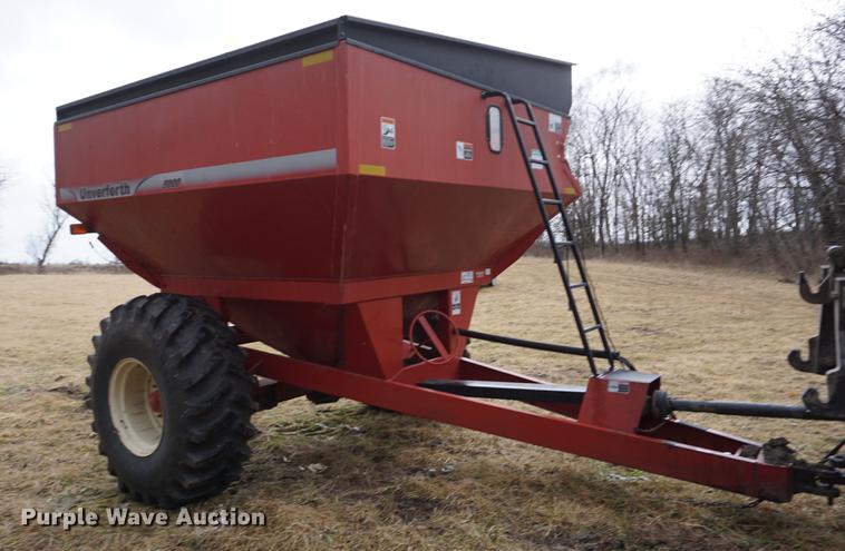 image for item DE3119 2007 Unverferth 5000 grain cart