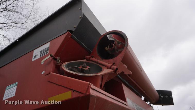 image for item DE3119 2007 Unverferth 5000 grain cart