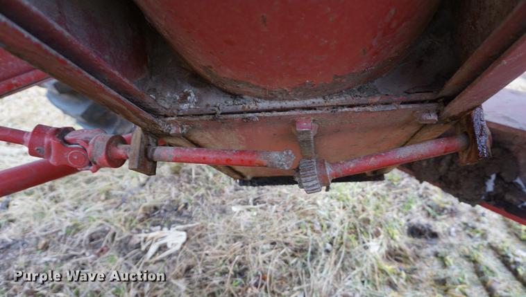 image for item DE3119 2007 Unverferth 5000 grain cart