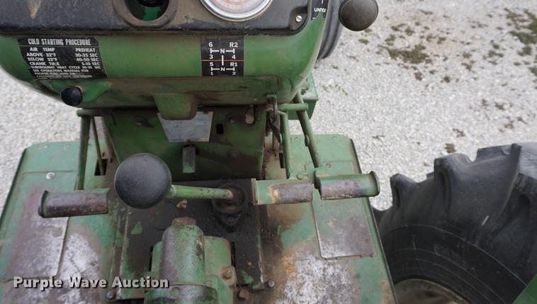 image for item DE3123 1974 Oliver 1655 tractor
