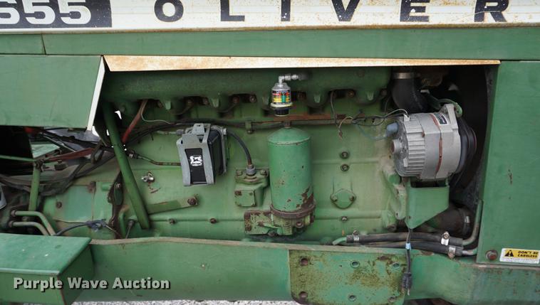 image for item DE3123 1974 Oliver 1655 tractor