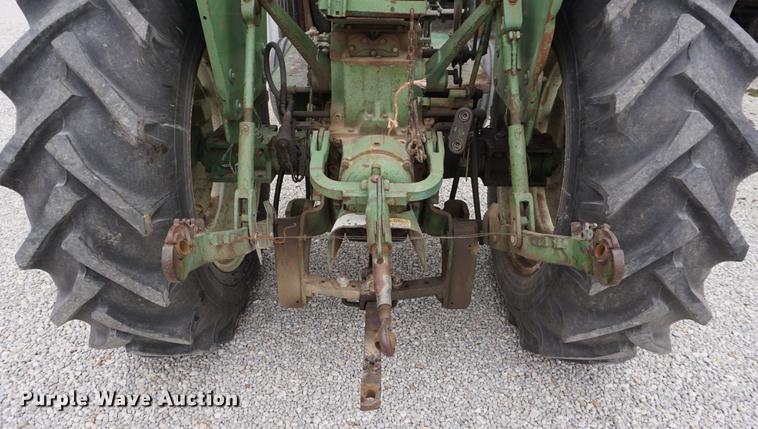 image for item DE3123 1974 Oliver 1655 tractor