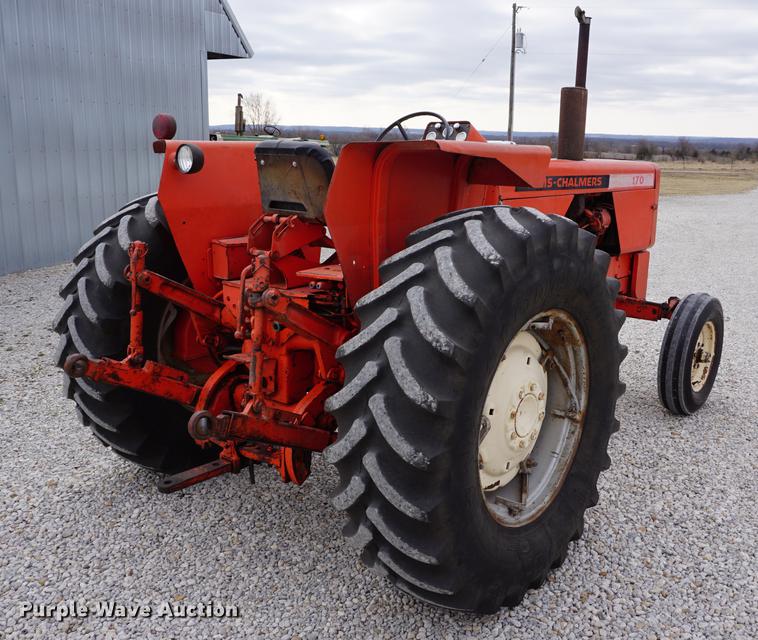 image for item DE3124 1968 Allis Chalmers 170 tractor