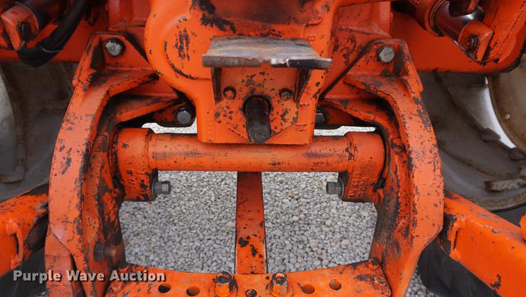 image for item DE3125 1963 Allis Chalmers D19 tractor