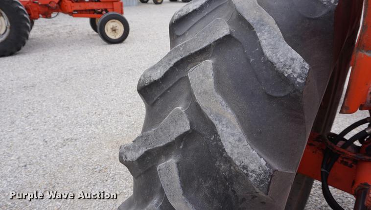 image for item DE3125 1963 Allis Chalmers D19 tractor