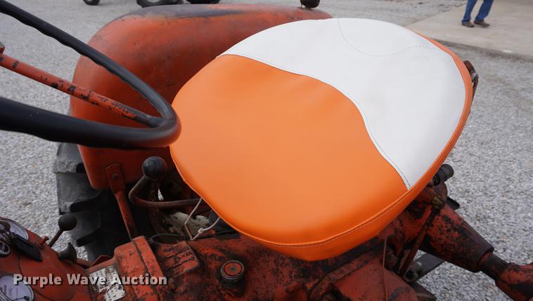 image for item DE3126 1957 Allis Chalmers D14 tractor