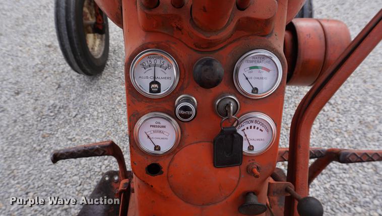 image for item DE3126 1957 Allis Chalmers D14 tractor