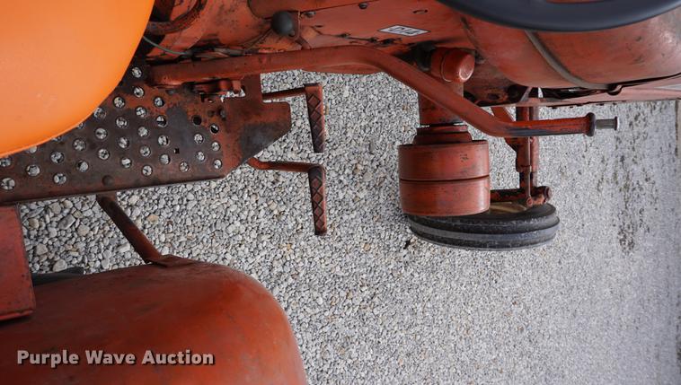 image for item DE3126 1957 Allis Chalmers D14 tractor