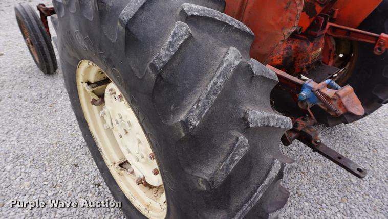 image for item DE3126 1957 Allis Chalmers D14 tractor