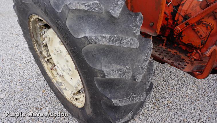 image for item DE3126 1957 Allis Chalmers D14 tractor