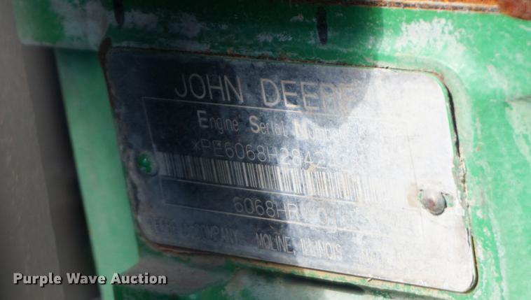image for item DE3127 2003 John Deere 7320 MFWD tractor