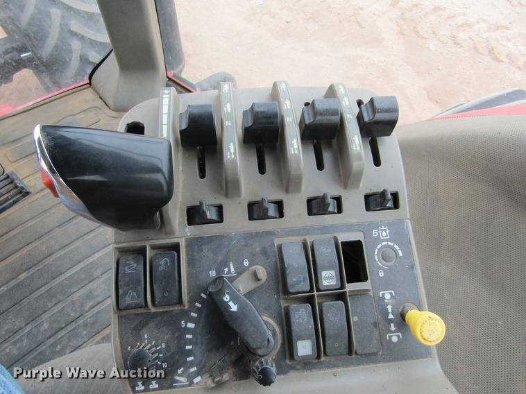 image for item DE6612 2005 Case IH MX285 MFWD tractor