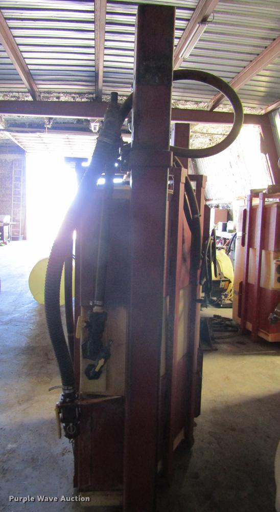 image for item DE6637 (2) Wylie saddle tanks