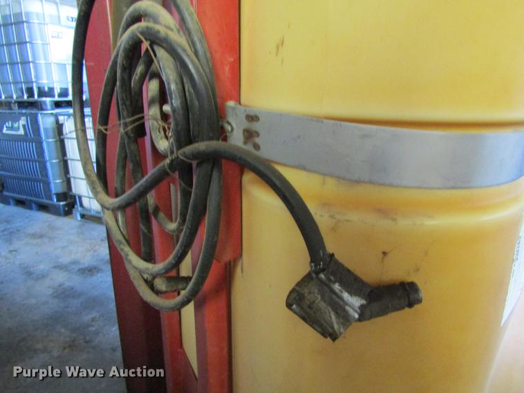 image for item DE6637 (2) Wylie saddle tanks