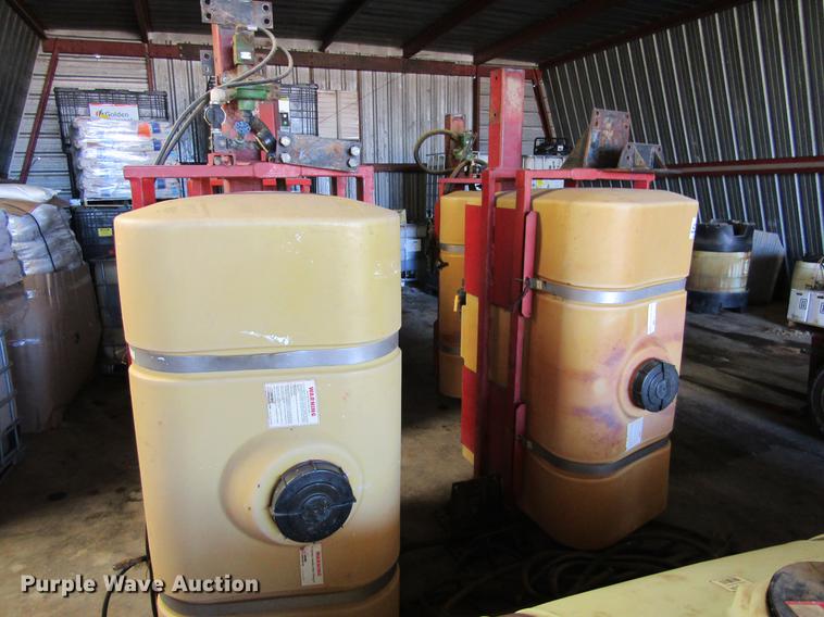 image for item DE6646 (2) Wylie saddle tanks