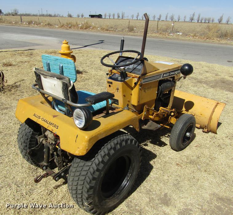 Allis Chalmers B110 tractor in Laverne, OK Item DE6651 sold Purple Wave