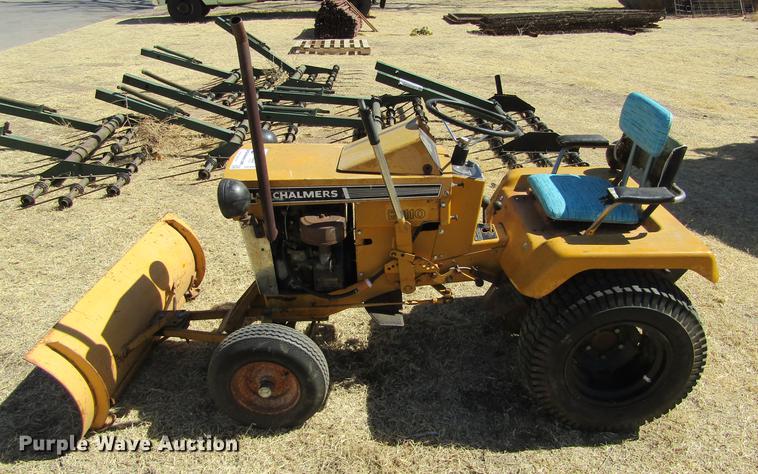 image for item DE6651 Allis Chalmers B110 tractor