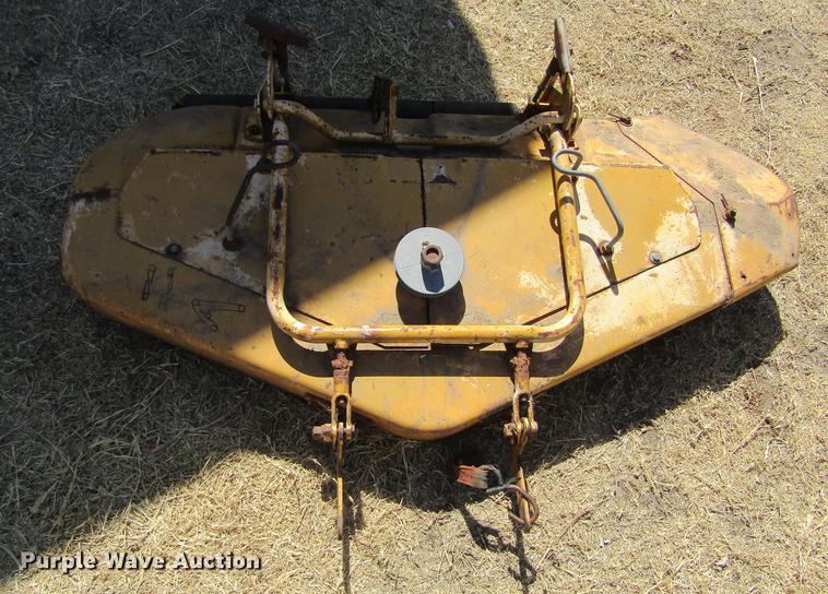 image for item DE6651 Allis Chalmers B110 tractor