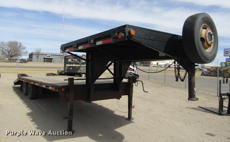 image for item DE6654 2006 Belshe equipment trailer