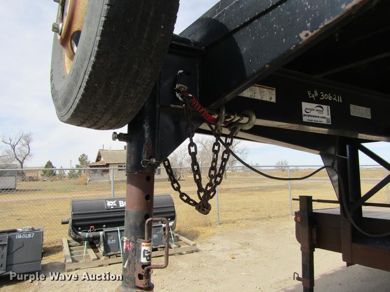 image for item DE6654 2006 Belshe equipment trailer