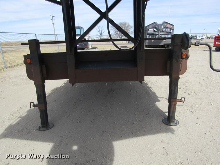 image for item DE6654 2006 Belshe equipment trailer