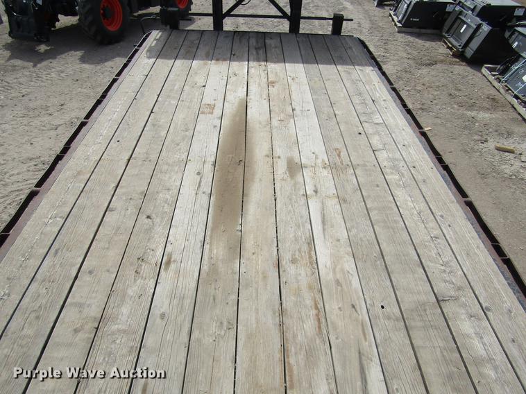 image for item DE6654 2006 Belshe equipment trailer