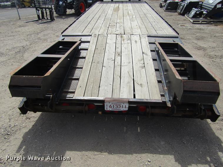 image for item DE6654 2006 Belshe equipment trailer