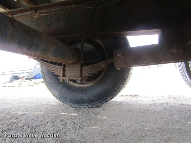 image for item DE6654 2006 Belshe equipment trailer