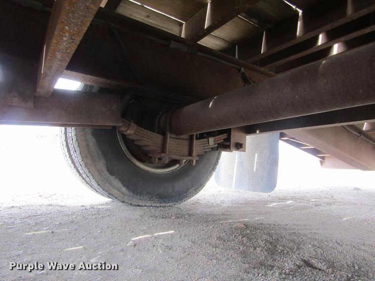 image for item DE6654 2006 Belshe equipment trailer