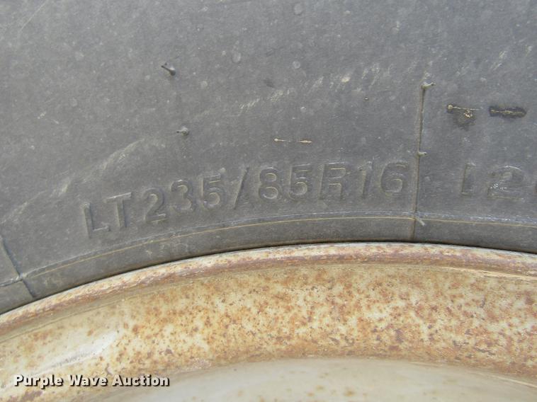 image for item DE6654 2006 Belshe equipment trailer