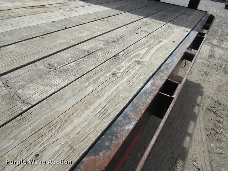 image for item DE6654 2006 Belshe equipment trailer