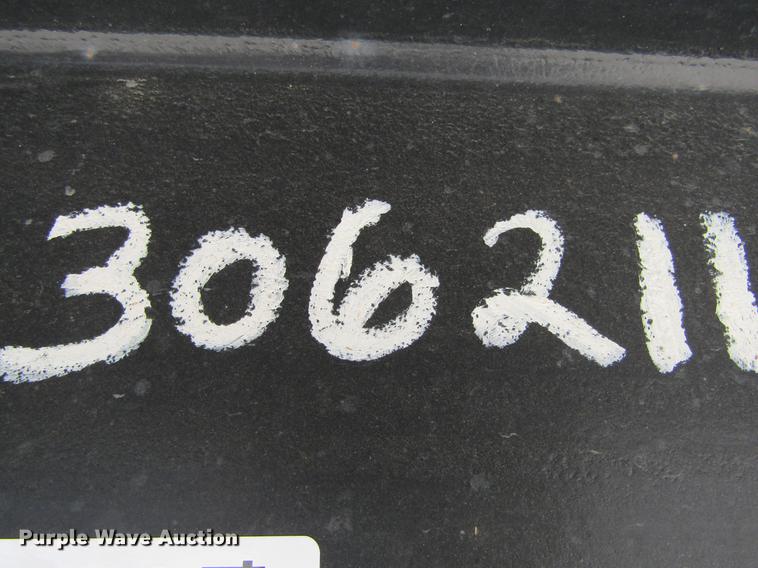 image for item DE6654 2006 Belshe equipment trailer