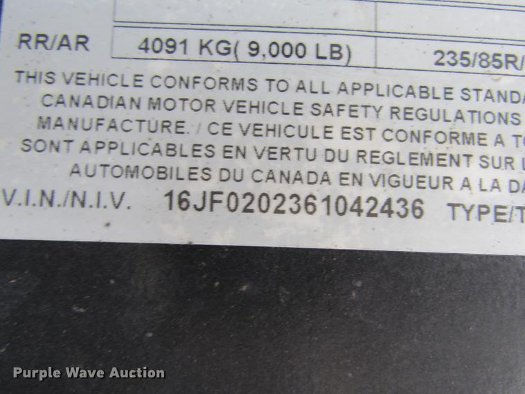 image for item DE6654 2006 Belshe equipment trailer