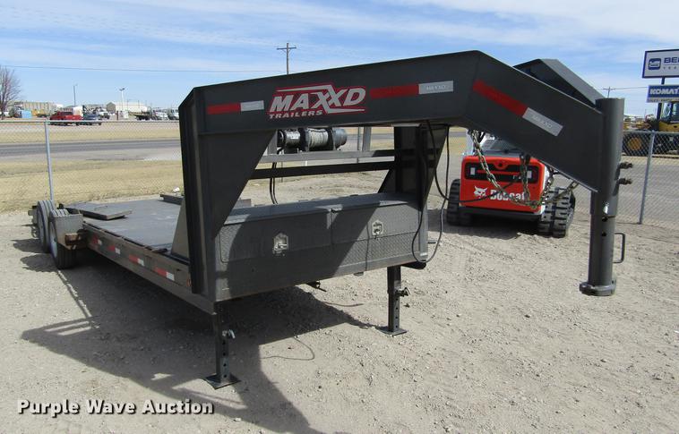 image for item DE6655 2016 Maxey A826 Drop-N-Load car trailer