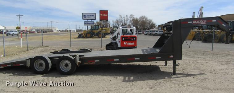 image for item DE6655 2016 Maxey A826 Drop-N-Load car trailer