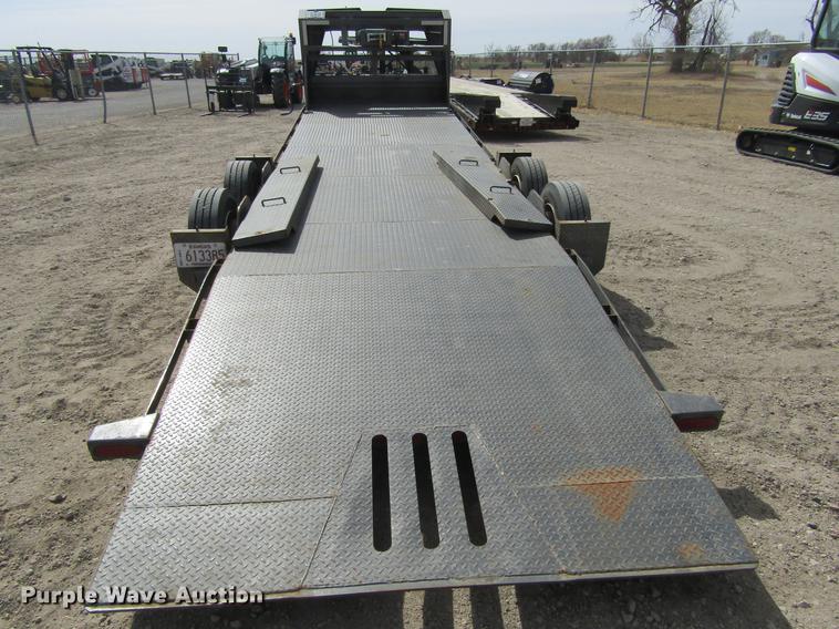 image for item DE6655 2016 Maxey A826 Drop-N-Load car trailer
