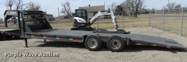 image for item DE6655 2016 Maxey A826 Drop-N-Load car trailer