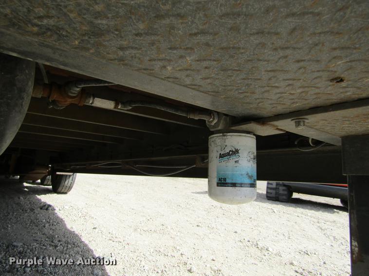 image for item DE6655 2016 Maxey A826 Drop-N-Load car trailer