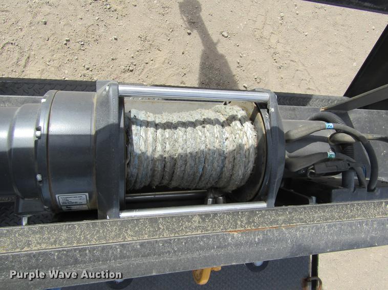 image for item DE6655 2016 Maxey A826 Drop-N-Load car trailer