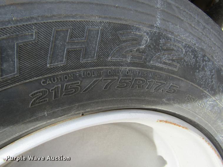 image for item DE6655 2016 Maxey A826 Drop-N-Load car trailer