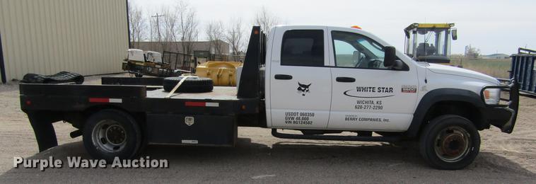 image for item DE6656 2008 Dodge Ram 5500HD SLT Quad Cab flatbed pickup truck