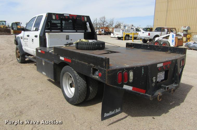 image for item DE6656 2008 Dodge Ram 5500HD SLT Quad Cab flatbed pickup truck