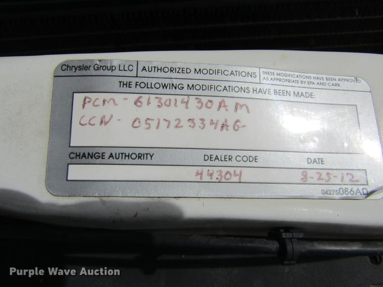 image for item DE6656 2008 Dodge Ram 5500HD SLT Quad Cab flatbed pickup truck