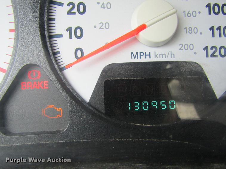 image for item DE6656 2008 Dodge Ram 5500HD SLT Quad Cab flatbed pickup truck