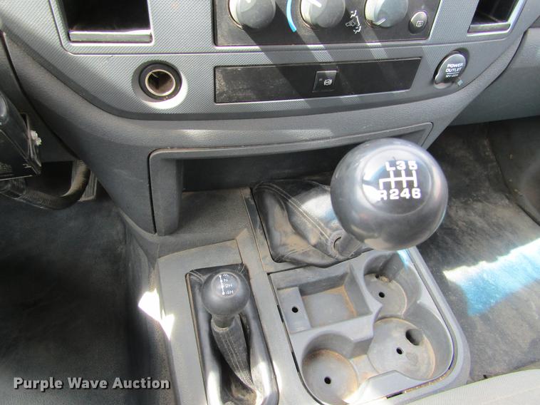 image for item DE6656 2008 Dodge Ram 5500HD SLT Quad Cab flatbed pickup truck