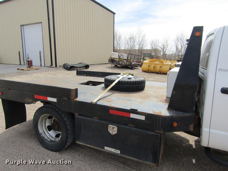 image for item DE6656 2008 Dodge Ram 5500HD SLT Quad Cab flatbed pickup truck