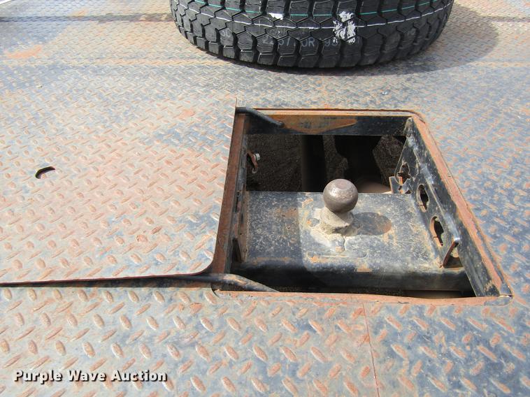 image for item DE6656 2008 Dodge Ram 5500HD SLT Quad Cab flatbed pickup truck