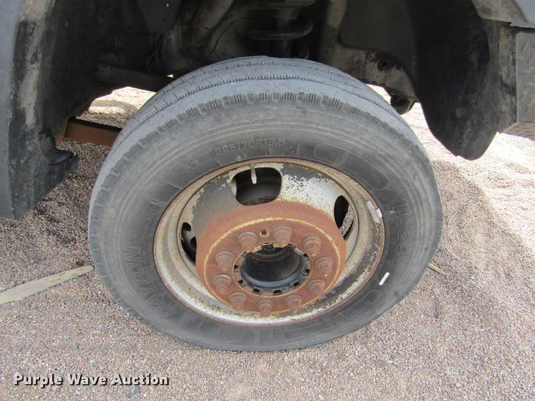 image for item DE6656 2008 Dodge Ram 5500HD SLT Quad Cab flatbed pickup truck