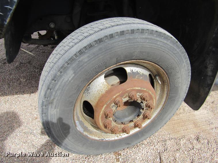 image for item DE6656 2008 Dodge Ram 5500HD SLT Quad Cab flatbed pickup truck