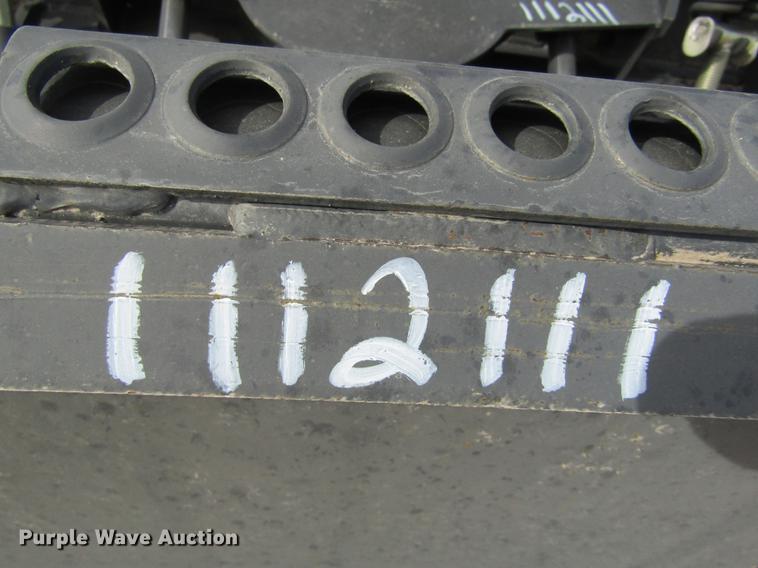 image for item DE6658 2015 Bobcat snow blade